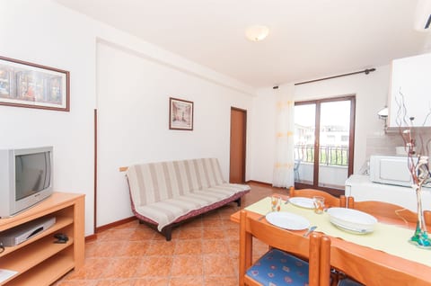 Apartments Luciana - Unit 52173-61