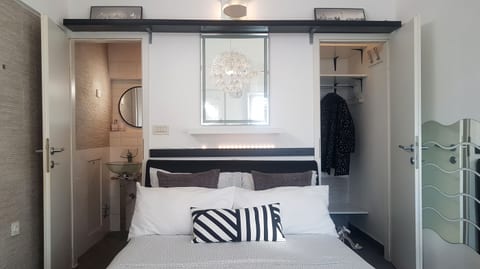 Apartments Barbara - Unit 52289-61