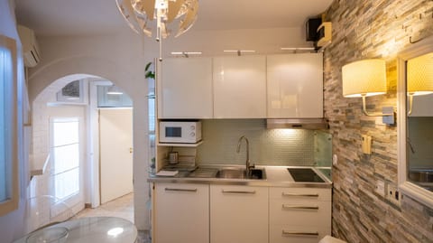 Apartments Barbara - Unit 52290-61