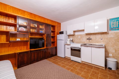 Apartments Tome - Unit 52292-61