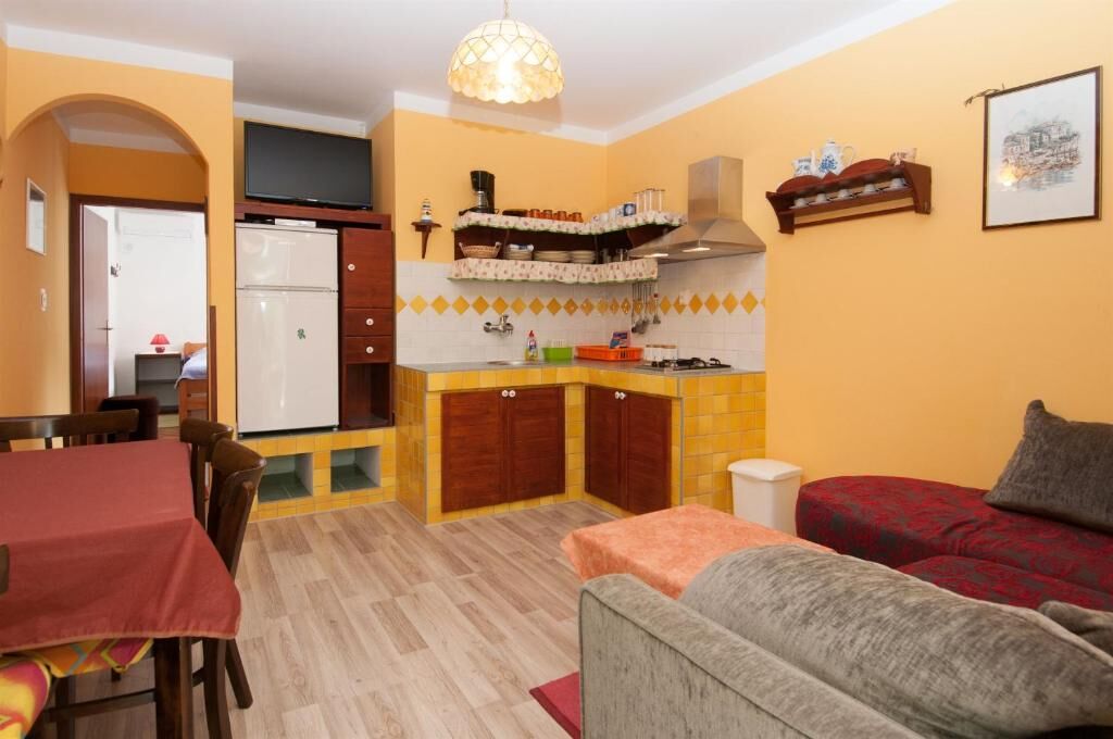 Apartments Nevenka - Unit 52408-61