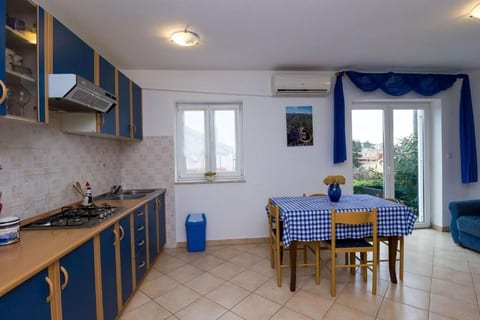 Apartments Marlen - Unit 52410-61