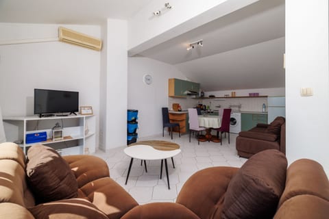 Apartments Snježana - Unit 52524-61