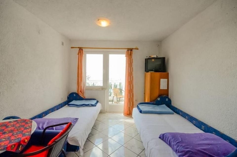 Apartments Lucia - Unit 52536-61