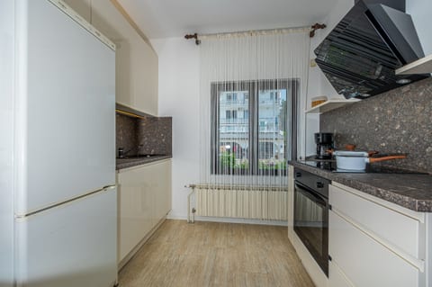 Apartment Dijana - Unit 52987-61