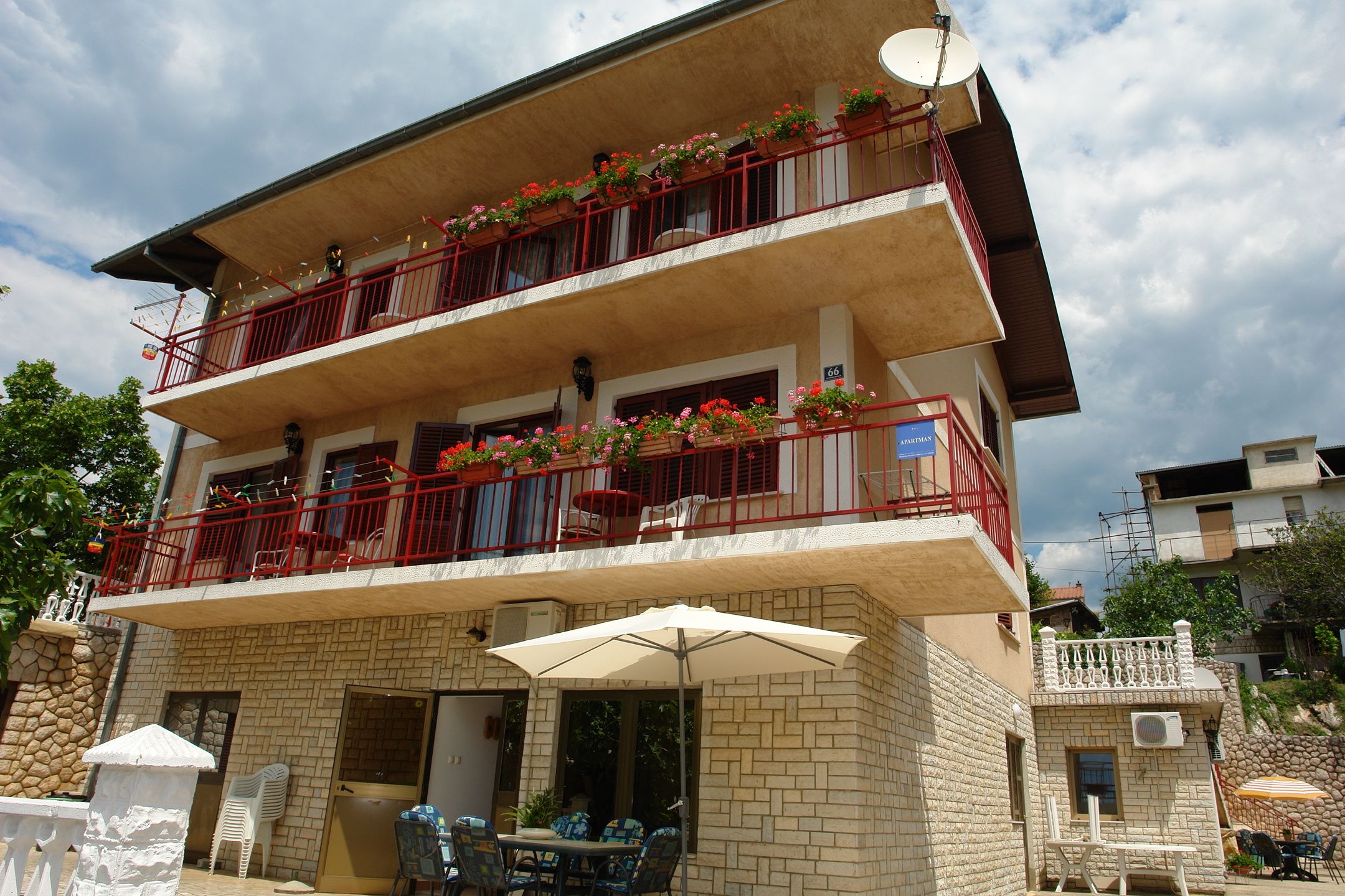 Apartments Nikolina - Unit 53048-61