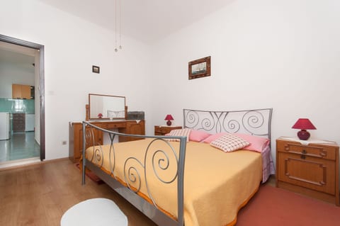 Apartments Barbara - Unit 56152-61