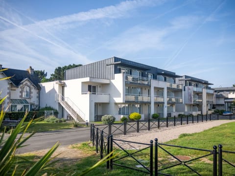  Odalys Domaine des Roches Jaunes