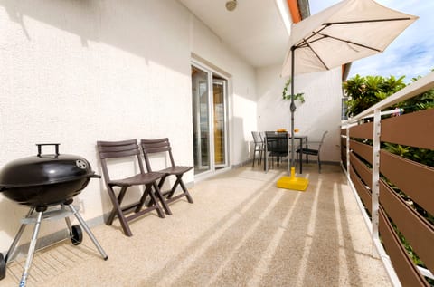 Apartments Sanja - Unit 56168-61