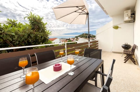 Apartments Sanja - Unit 56168-61