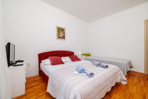 Apartments Marica - Unit 56346-15