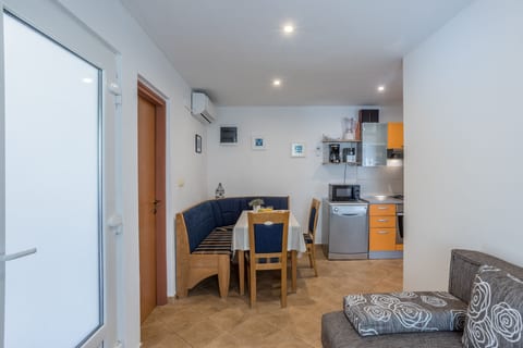 House Oliva - Unit 124822-15