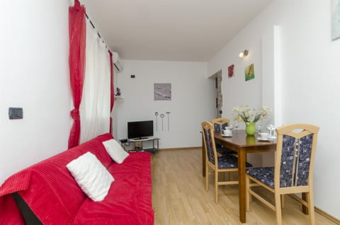 Apartments Siniša - Unit 125987-15