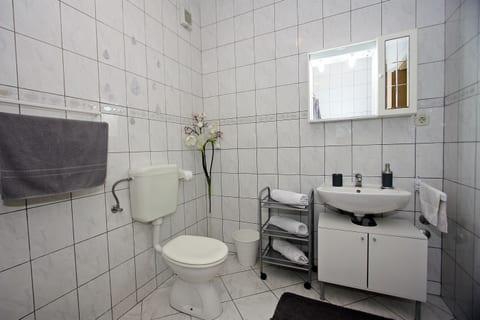 Apartments Mara - Unit 150706-15