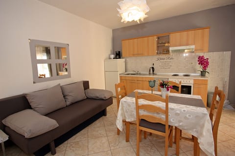 Apartments Mara - Unit 150706-15