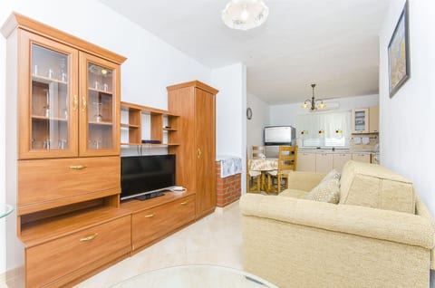 Apartments Rose - Unit 150810-15