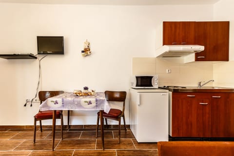 Apartments and Rooms Gordana - Unit 151050-15