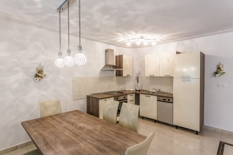 Apartments and Rooms Gordana - Unit 151055-15