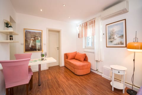 Apartment Ljubica - Unit 377947-13
