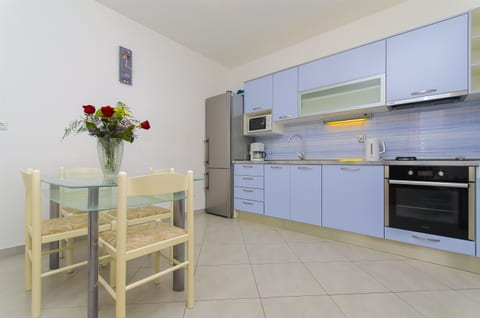 Apartments Maslina - Unit 128504-5