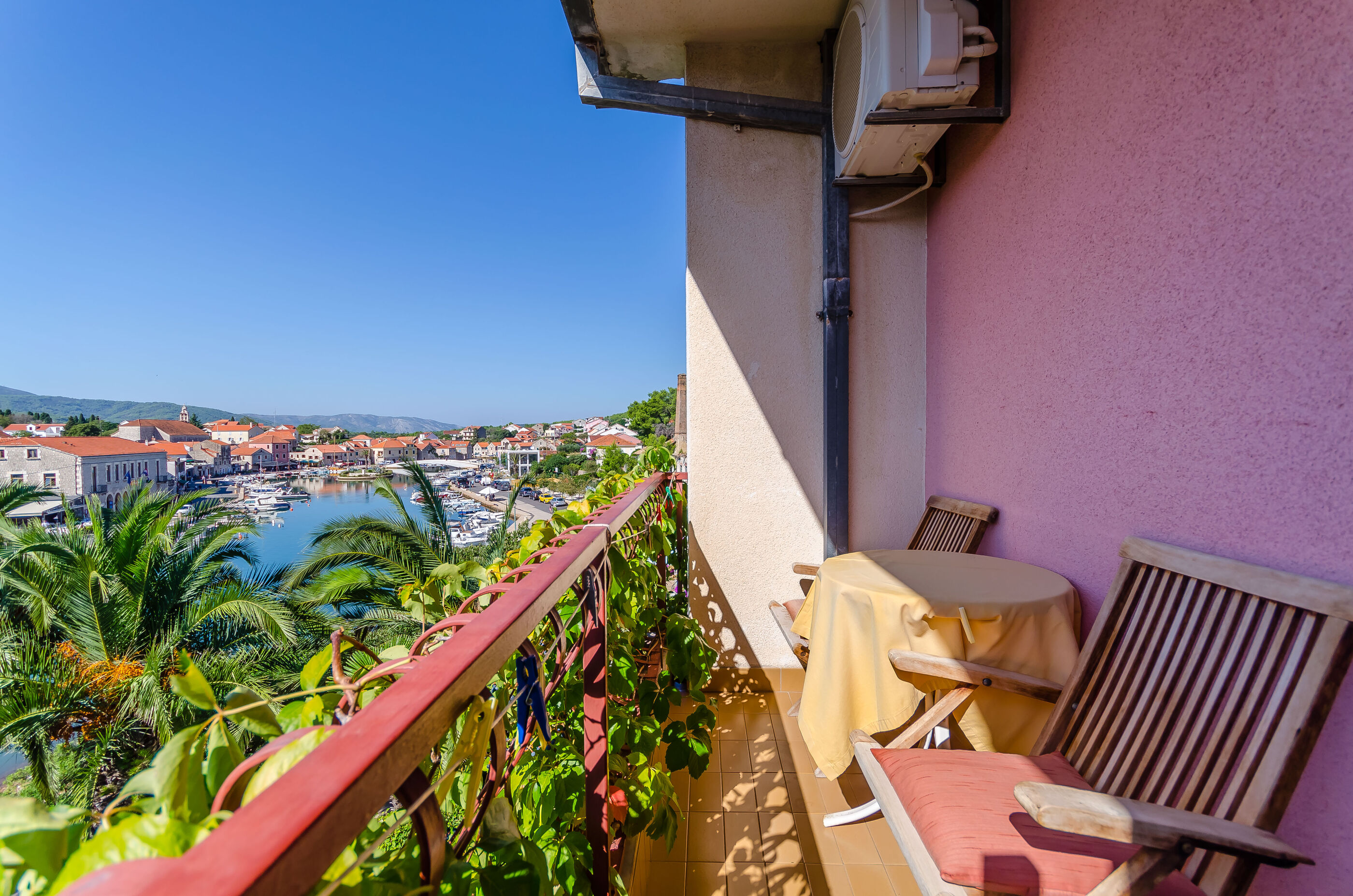 Apartments and Rooms Darinka - Unit 129392-5