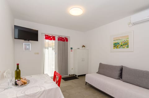 Apartments Pharos - Unit 129623-5