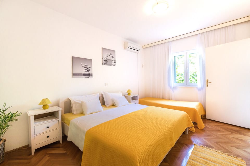 Apartments Šerić - Unit 156229-5