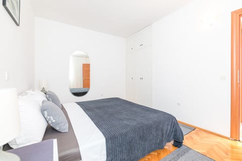 Apartments Šerić - Unit 156230-5