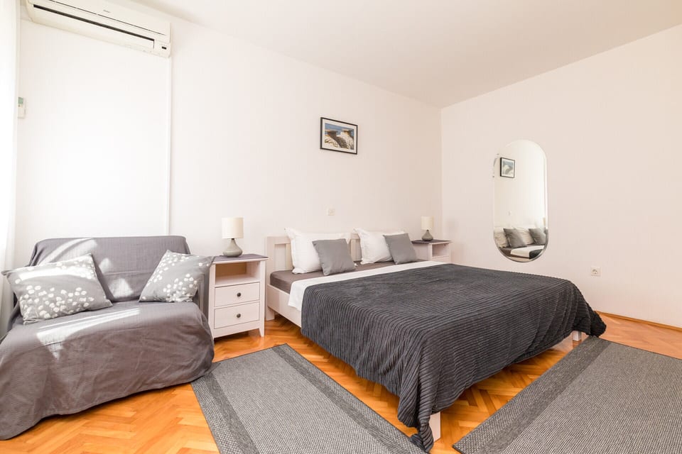 Apartments Šerić - Unit 156230-5