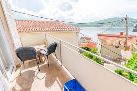 Apartments Živana - Unit 176428-5