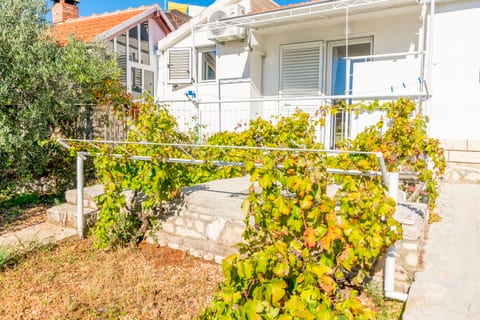 Apartments and Room Milka-Jere - Unit 176999-5