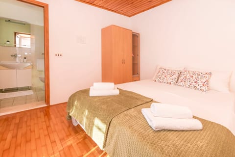 Apartments and Room Milka-Jere - Unit 176999-5