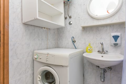 Apartments Mate - Unit 179411-16