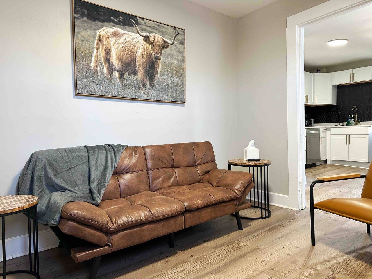 Rotherwood Roost / 2BR/1BA Apartment near UE