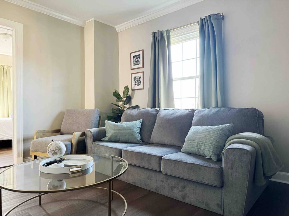 Spring Street Suites - Evansville