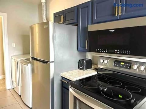 Spring Street Suites