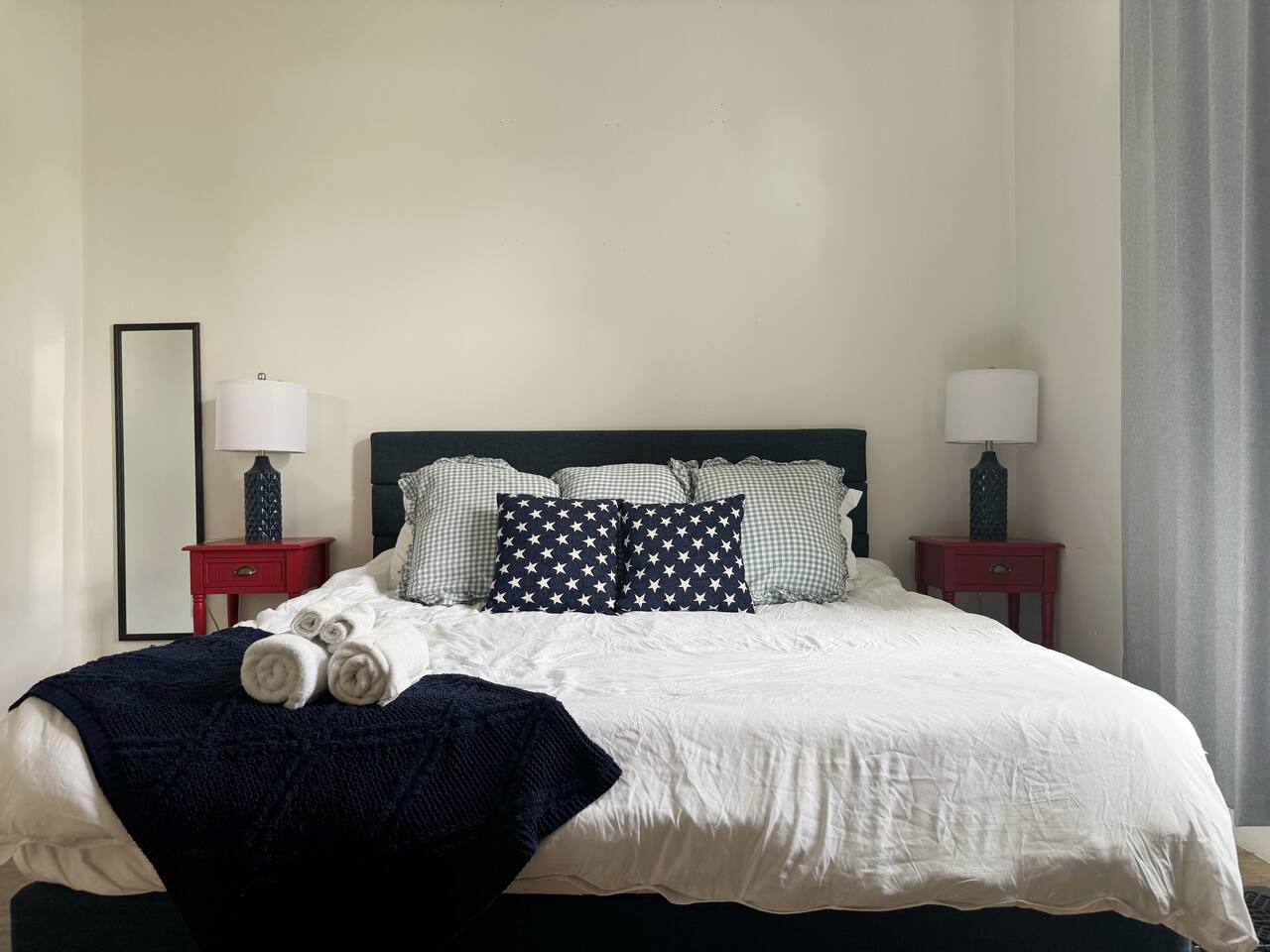 Victorian Holiday Home in Haynes Corner Arts District