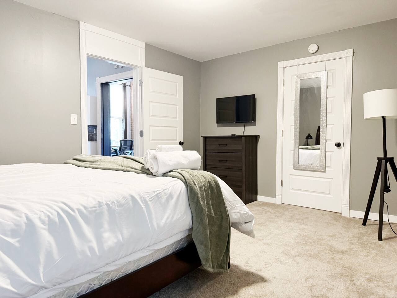 Chandler Studio Apartments