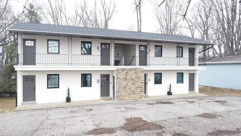 RiverStone D | KING 1BD/1BA Apt in Newburgh