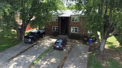 Cypress Suites 9A | KING 2BD/1BA Apt in Newburgh