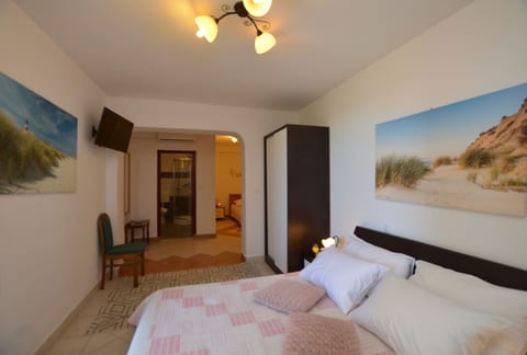 Rooms Aurora - Unit 179854-16