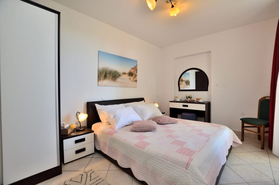 Rooms Aurora - Unit 179854-16