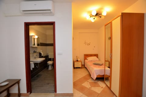 Rooms Aurora - Unit 179854-16