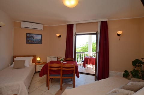 Rooms Aurora - Unit 179855-16