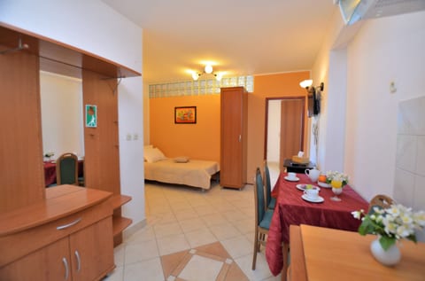 Rooms Aurora - Unit 179858-16