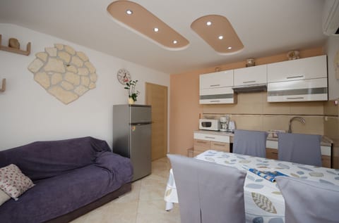 Apartments Mirjana - Unit 180168-16