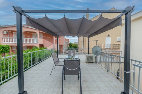 Apartments Holiday near beach - Unit 206377-16