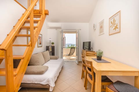 Apartments Holiday near beach - Unit 206378-16
