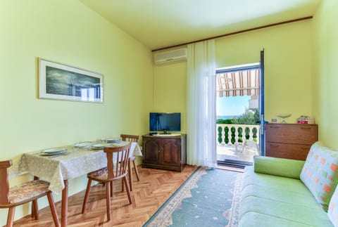 Apartments Liveric - Unit 180834-5