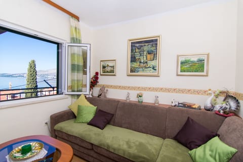 Apartment MM - Unit 206674-16